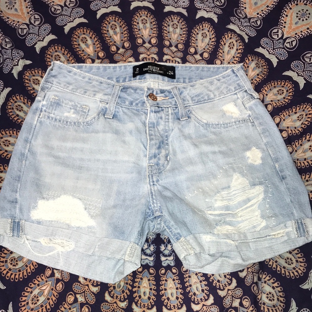 Hollister mom jean shorts